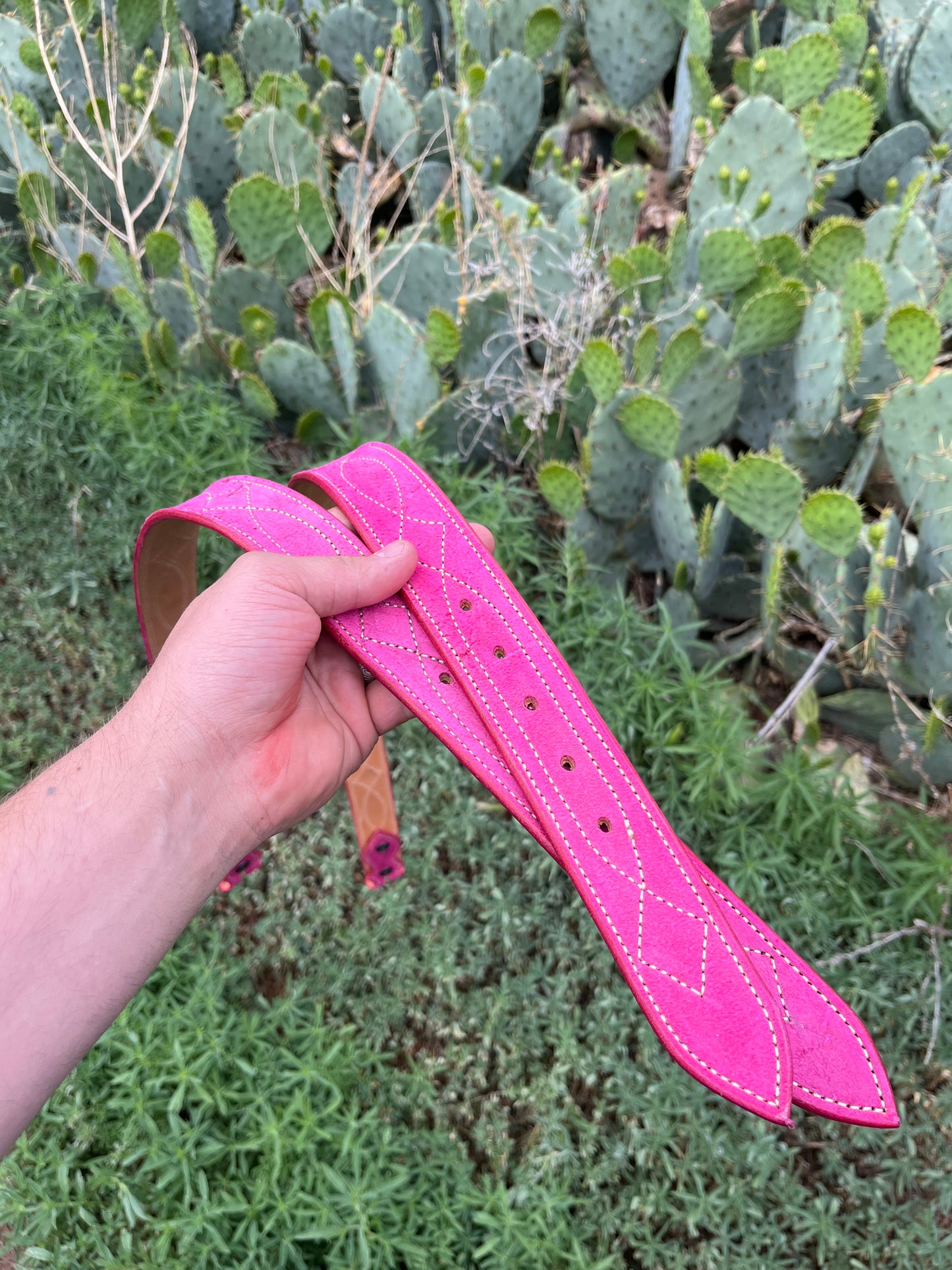 Pink rough out gun slinger stitched belt