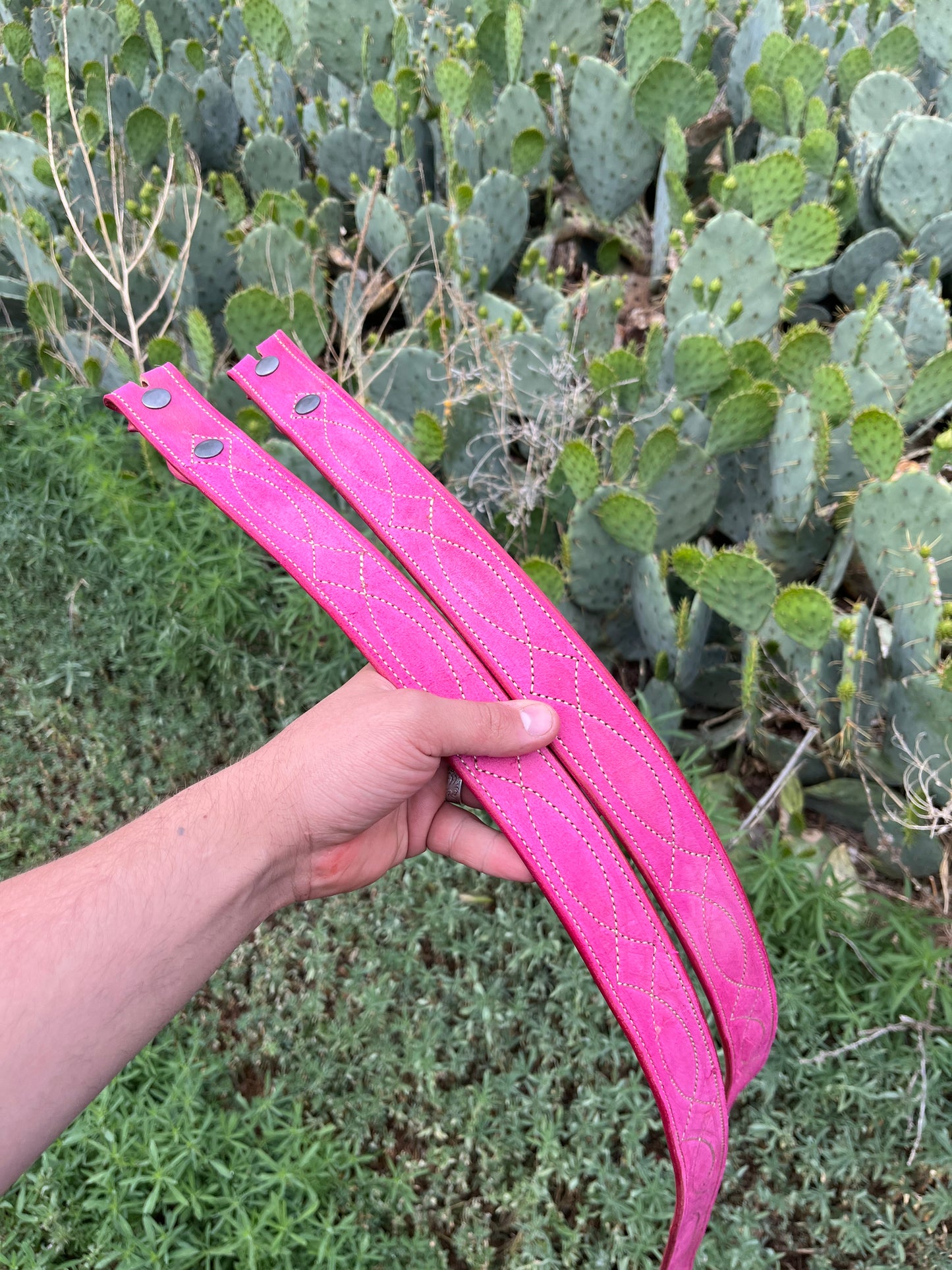 Pink rough out gun slinger stitched belt