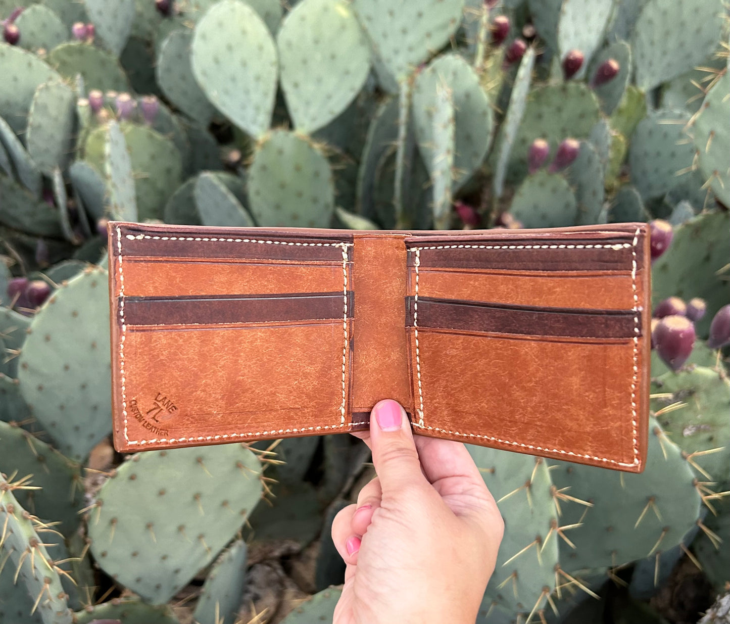 Geometric Stamped Bi-Fold