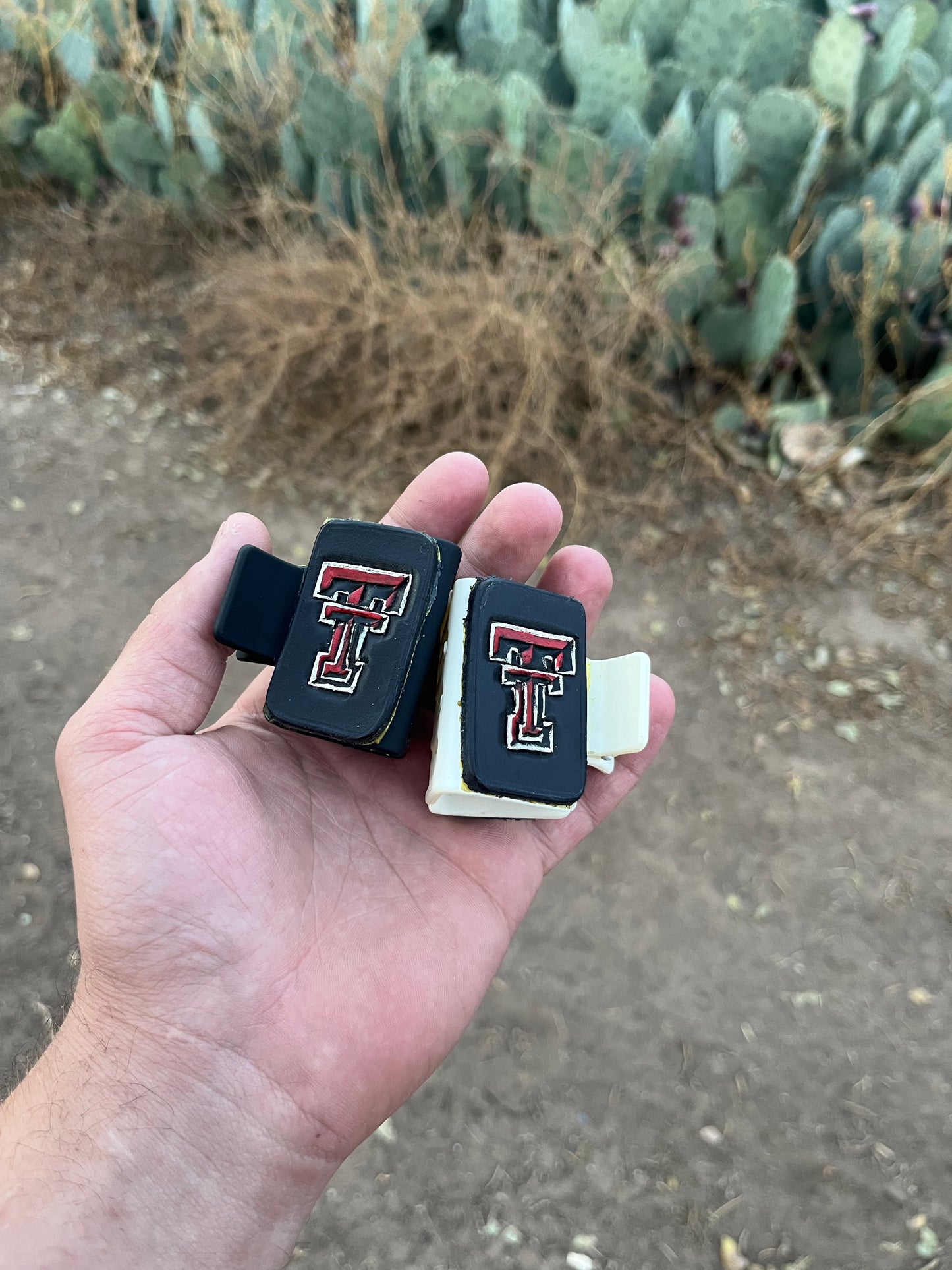 Texas Tech Small Claw Clip